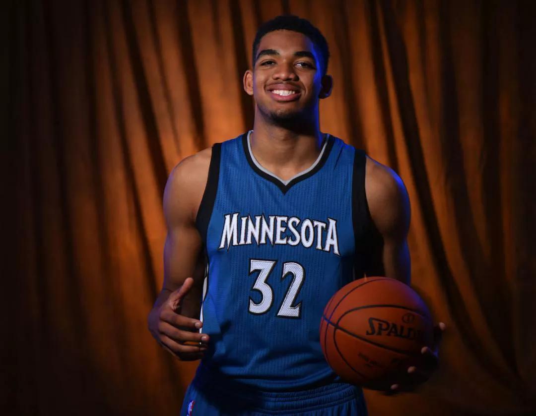 科斯塔的表 科斯塔的表