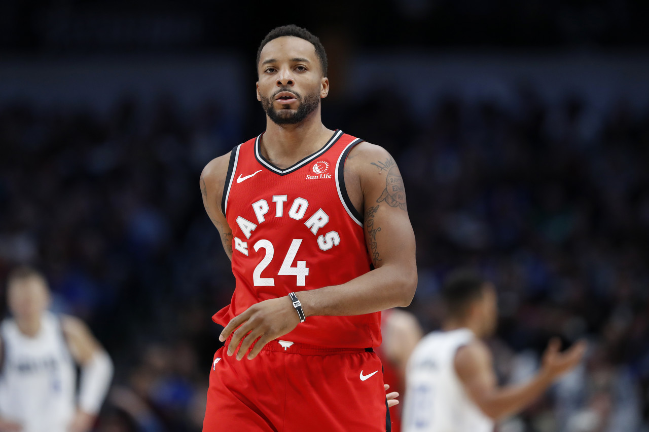 充分发挥他 充分发挥他