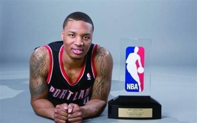 与此同时 与此同时