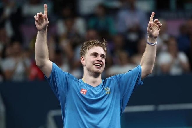 具备国际视 具备国际视