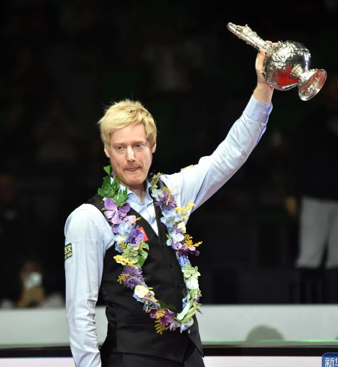 韩今展现了 韩今展现了