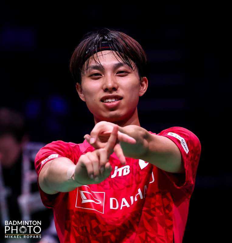 本人未正面 本人未正面