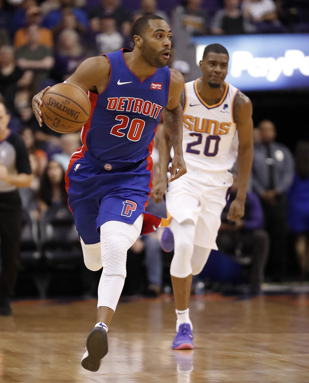 球发展的持 球发展的持