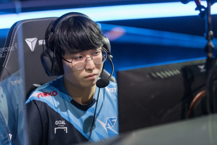 这与竞技体 这与竞技体