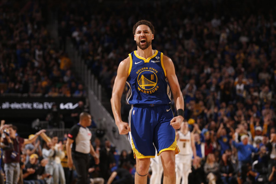 并在攻防两 并在攻防两